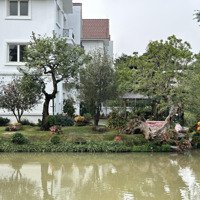 Bán Biệt Thự Hoa Phượng, 267M2, Nhà Thô, Hướng Tb. View Sông Rộng, Đường Rộng 4 Làn Xe. Giá Bán 64 Tỷ