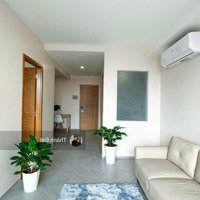 Cho Thuê Căn Hộ 1 Phòng Ngủ & 1 Phòng Khách Balcony & Cửa Sổ Diện Tích 45M2 , Ngay Ngã Tư Hàng Xanh