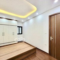 Bán Nhà Tập Thể Kim Liên, Lương Định Của, Đống Đa, 2 Ngủ, Nhà Đẹp, Ở Ngay, Ô Tô Đỗ Cửa