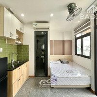 Khai Trương Căn Hộ Ban Công Thang Máy Full Nội Thất Ngay Chợ Bến Thành - Đường Lê Thánh Tôn Q1
