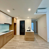 Lumiere Boulevard Trống Sẵn Căn 2 Phòng Ngủ 2 Vệ Sinhcăn Góc 73M2 View Nội Khu Hồ Bơi, Sân Vườn Thoáng Mát