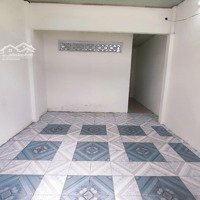 Bán Nhà Ngay Trung Tâm Giá Chỉ 2Ty390 Đường Trần Hừng Đạo, Dĩ An, Bd
