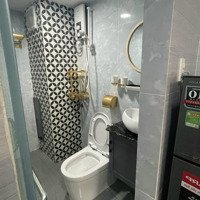 Cho Thuê Phòng Full Nội Thất 35M2 Hầm Xe - Thang Máy Đường Trần Hưng Đạo Ngay Bùi Viện