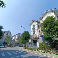 Khai Xuân Mở Hàng Lấy Lộc Lô Góc Villa 135M2 View Vườn Hoa Centa Vsip Bắc Ninh