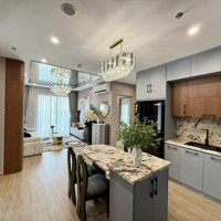 Bán Siêu Phẩm 2Pn 2 Vệ Sinhtầng Trung Full Đồ Xịn Đẹp Như Ảnh Chỉ 4,3 Tỷ Tại Masteri Waterfront Vhop1
