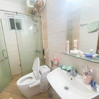 Bán Nhà-Phố Lãng Yên-69 M2-3 Tầng-Ga Ra 2 Ô Tô - Nở Hậu- Đường Xe Tải Chánh-Kinh Doanh
