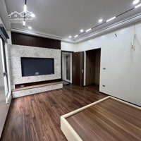 Bán Nhà Nguyễn Văn Cừ - Gia Thuỵ - 6 Tầng Thang Máy - Nội Thất Nhập Khẩu - Gara 2 Ô Tô