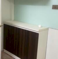 Cho thuê nhà Phố Lý Nam Đế, 5 tầng, 4 ngủ, 35m2 - điện nước giá dân