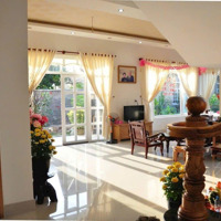 Cho Thuê Biệt Thự 990M2 Trung Tâm Gần D2D Biên Hòa, Đường Ô Tô, Full Nội Thất