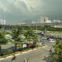 Mặt Phố Trần Vỹ, Lô Góc Ngay Ngã Tư Trần Vỹ, Lê Đức Thọ 7Tầng Thang Máy Kinh Doanh 32,3Tỷ