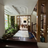 Bán Gấp Phân Lô Khuất Duy Tiến 196.5M2* Mặt Tiền 10M. Lô Góc View Sân Chơi Kinh Doanh Chỉ 38 Tỷ