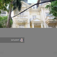 Bán Gấp Phân Lô Khuất Duy Tiến 196.5M2* Mặt Tiền 10M. Lô Góc View Sân Chơi Kinh Doanh Chỉ 38 Tỷ