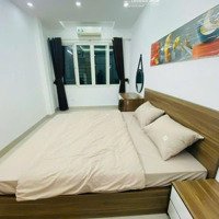Trung Tâm Quận - Tiện Ích Bạt Ngàn - 50M Ra Mặt Phố - 30M Ra Ô Tô - Tầng 2 Phòng