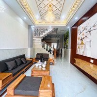 Bán Nhà Viphẽm Xe Hơitô Hiệu, Hiệp Tân, Tân Phú,
 Diện Tích: 70M2 - 4 * 18 - 4 Tầng,
 Giá Bán 9.79 Tỷ Tl.