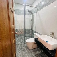 Bán Nhà Viphẽm Xe Hơitô Hiệu, Hiệp Tân, Tân Phú,
 Diện Tích: 70M2 - 4 * 18 - 4 Tầng,
 Giá Bán 9.79 Tỷ Tl.