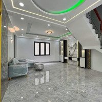 Nhà Đẹp 3 Tầng Ngay Đh Tài Chính Cs3 - Đường Võ Văn Hát - Ngang 5,4M