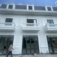 Nhà phố Châu Thành mới xây xong đẫ có sổ riêng đầy đủ