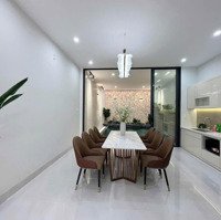 Bán Nhà Đẹp 3Lầu Hồ Bơi Mặt Tiền Thái Văn Lung Gần Biển Bãi Sau P.2 Vt Giá Bán 16,9 Tỷ Tl