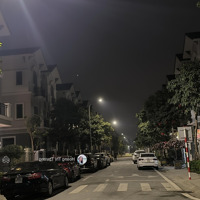 Siêu Hot Bán Nhà Bt 135M2, 7,8 Tỷ Ở Centa City, Hữu Nghị, Từ Sơn, Bắc Ninh