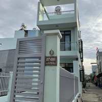 Cho Thuê Nhà Riêng 2 Mặt Tiền, 112M2 Sàn, Sân Đậu Xe 44 M2, Đường Trước 6M Nhựa, Hông 5M.
