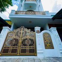 Bán nhà đường Lê Văn Sỹ, Hoà Minh, Gần Biển