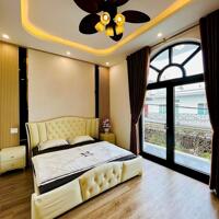 Bán nhà đường Lê Văn Sỹ, Hoà Minh, Gần Biển