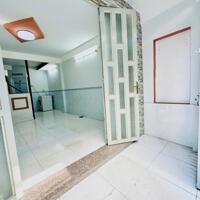 Bán nhà riêng 32m2 2 tầng Bùi Minh Trực phường 5 quận 8 chỉ nhỉnh 3 tỷ