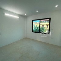 Bán Nhà Tứ Hiệp Ô Tô Đỗ Cửa -Diện Tích48M - Đồ Đẹp - Trung Tâm Thanh Trì - Có Ô Chờ Thang Máy