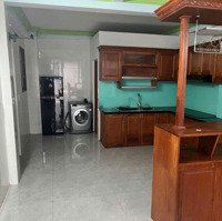 Cho Thuê Nhà Nguyên Căn Thảo Điền 1 Trệt 1 Lầu (4X11M). Trống Sẵn Vào Ở Ngay. Giá Thuê 15 Triệu/Th