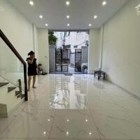 Bán gấp nhà Lê Đức Thọ - Dương Khuê 6 tầng 40m2 mới đẹp, ô tô tránh nhau, cho thuê, kinh doanh tốt