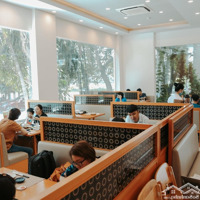 Cho Thuê Nhàmặt Tiềnđường Cộng Hòa, P4, Quận Tân Bình. Dt: 8X30M. 1 Trệt