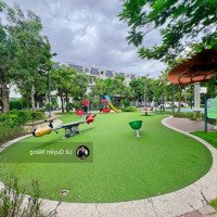 Cần Bán Nhà Phố Góc 2 Mặt Tiền Lakeview City,Diện Tích168M2 Giá Bán 24 Tỷ Hỗ Trợ Vay 70%. Liên Hệ: 0911.73.8990
