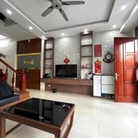 Bán nhà 4 tầng 50m trung tâm phường Quang Trung ngõ 2 ô tô tránh nhau