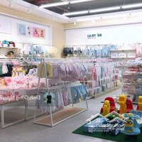 Cho Thuê Nhà Mặt Phố Phạm Ngọc Thạch - 260M2, Thông Sàn Siêu Đẹp, Dãy Nhiều Toàn Thương Hiệu
