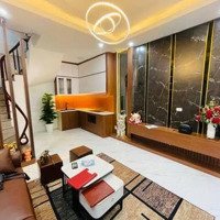 Siêu Phẩm Đống Đa 5 Tầng - Mặt Phố Lớn La Thành - Thông Số Vàng - Mặt Tiền Siêu Hiếm - Ô Tô Vỉa Hè