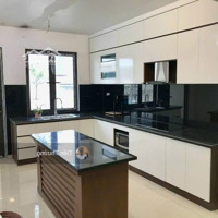 Cực Sốc! Bán Nhà Mặt Phố Trường Chinh- Ngã Tư Sở 192M2 X 8 Tầng Thang Máy,Vỉa Hè Giá Chỉ 252 Triệu/M2