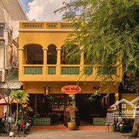 Cho Thuê Nhàmặt Tiềnđường Lê Thánh Tôn, Bến Thành, Quận 1. Dt: 8X15M, Trệt Lầu