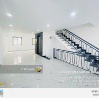 Cần Cho Thuê Shophous Mặt Tiền Lakeview City Giá 45 Triệu/Th Nhà Hoàn Thiện Có Thang Máy. Liên Hệ: 0917330220