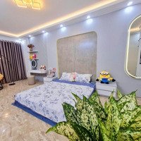 Bán Nhà Phố Mễ Trì Thượng 45M2, 5 Tầng, Nội Thất Nhập Khẩu, Ô Tô Đỗ Cổng Chỉ 5.8 Tỷ