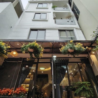Nhà Đẹp Bồ Đề - Full Nội Thất Toàn Gỗ Lim Ở Ngay - 45M2 - 5 T-Mt Siêu Rộng
-