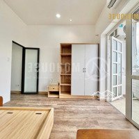 Cho Thuê Căn Hộ 1 Phòng Ngủfull Nội Thất Bancol 50M2 Ngay Đh Hutech