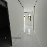 Cho Thuê Gấp Nhà Mới Tinh 1 Trệt 1 Lầu Sân Xe Hơi Ngay Kdc Lavender City, Gần Karaoke Hoàng Đạt