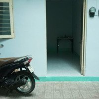 Cho Thuê Phòng Trọ. Đến Trực Tiếp Địa Chỉ 105 Bùi Đình Tuý Gặp Chỉ Nhà