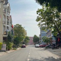 Đất Gs4 Bigc Dĩ An Bên Hông Siêu Thịdiện Tích100M2 Ngang 5.5M Giá Hợp Lý