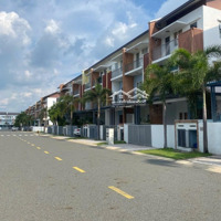 Bán Nhà Sun Casa 1, Vsip2 Hoà Phú, Thủ Dầu Một, Khu Khép Kín An Ninh 24/7, Ra Lộc Đầu Năm 2025