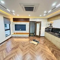 Bán Nhà Đẹp Phố Nguyễn Văn Cừ Oto Tránh,45M2-7 Tầng,Thang Máy,Gara Oto,Full Nội Thất Giá Bán 12.9 Tỷ.