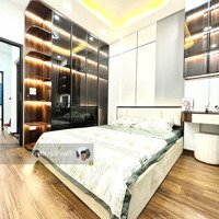 Nhà Đẹp Vương Thừa Vũ - Lô Góc 3 Thoáng- 4 Tầng 40M2 - Giá Thần Tài 7.9 Tỷ