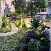 Bán Nhà Phố Góc Sân Vườn Swanbay, Vị Trí Có Một Không Hai, Trực Diện Công Viên. Liên Hệ: 0866133318