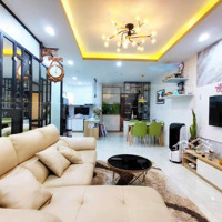 Bán Căn Hiếm Oriental Có Sổ Hồng 75M2 2 Phòng Ngủ 2 Vệ Sinhtặng Nội Thất
