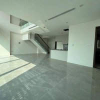 Gia Đình Cần Bán Căn Duplex 99M2 + 55M2 Chung Cư Green Iconic Long Biên Đã Nhận Nhà Liên Hệ: 0926321919